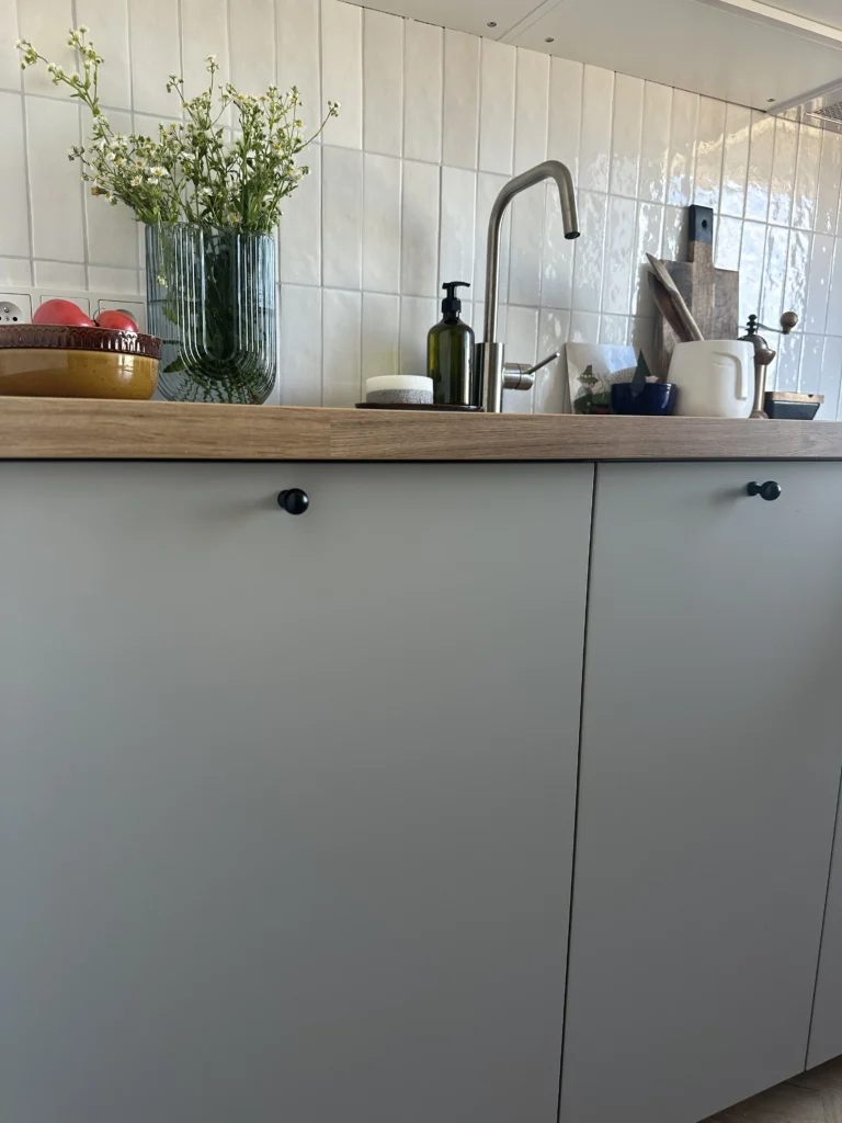 detal kuchni modern retro