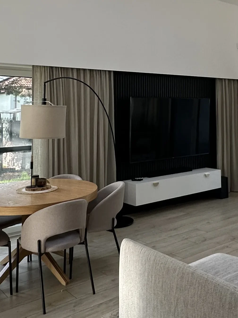 aranżacja strefy dziennej – nowoczesny dom Prądocin